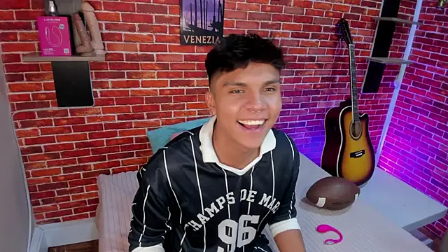 Thiago_Kozak webcam
