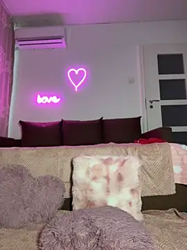 Sabrinedivinee webcam