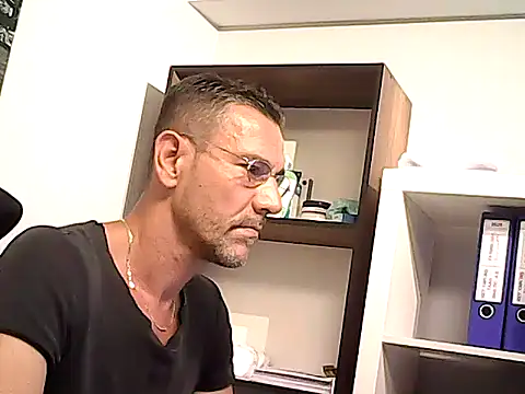 mastercharisma35 webcam
