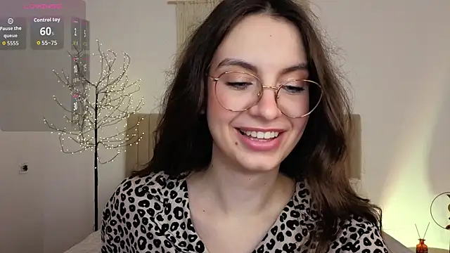 Real_cutie1 webcam
