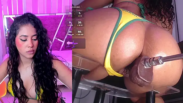 NicoleJons_ webcam