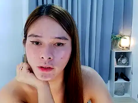 Mimi_Mckinley webcam