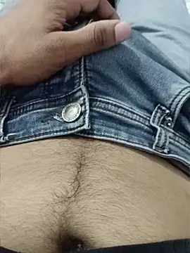 rocky-badboy_cum4me's live room