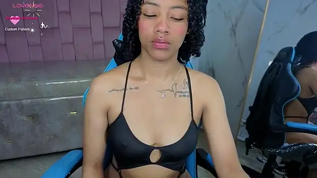 Violeth_b webcam