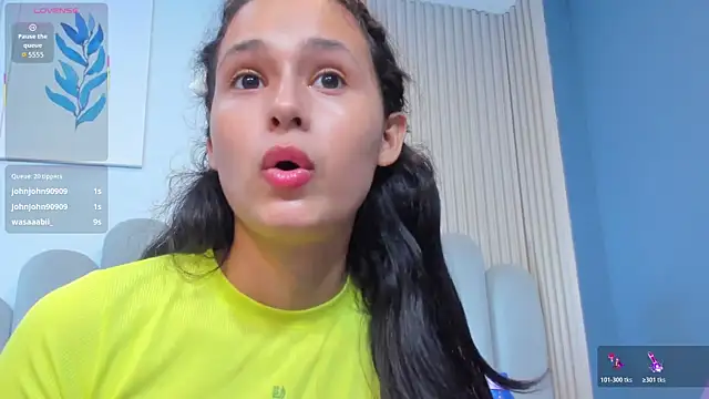 luly_dreams (F teen) - spank boobs x 3 🍒👋