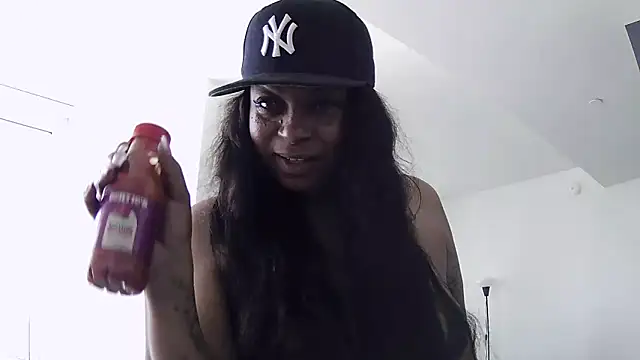 Watch MSweetLindaParks live on EroticFlix - High definition streams