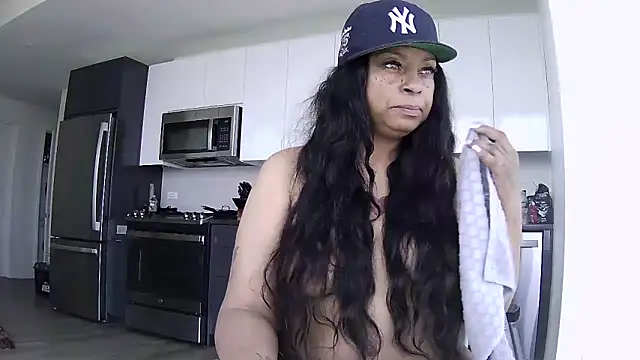Watch MSweetLindaParks live on EroticFlix - High definition streams