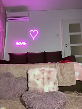 Sabrinedivinee webcam
