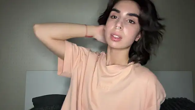 JessiaRuezga live cam on StripChat