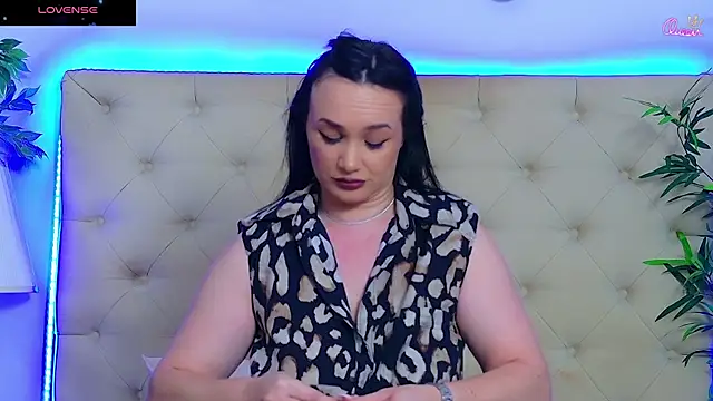 Daliya_ live cam on StripChat