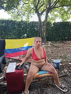 hotandfierylatinos2023 webcam