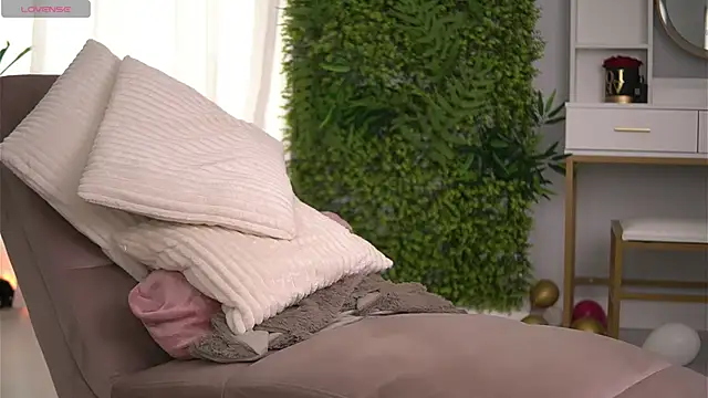 FreyaHeart live sex cam