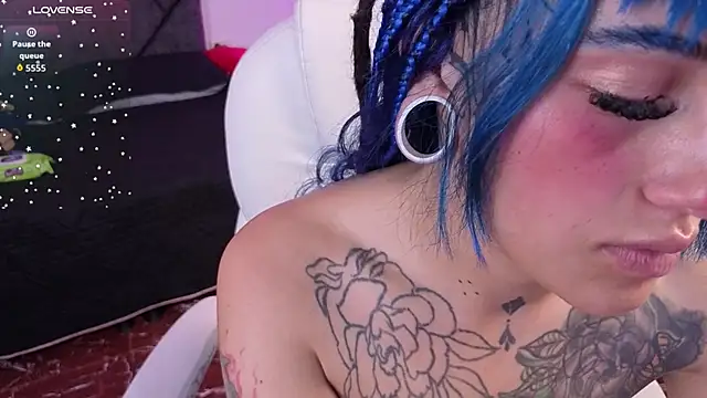 _sharlotte777 webcam