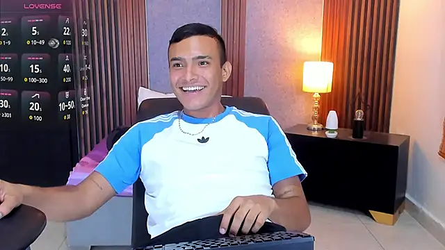 Chris_vega_ webcam