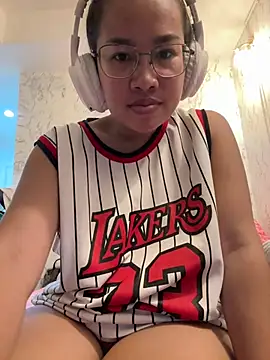 Ponthip webcam