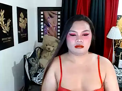 TSbrianaHugeCock webcam