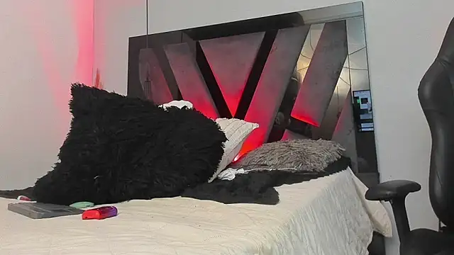 antonella_zapata webcam