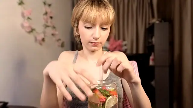 TaiteFairfield live cam on StripChat