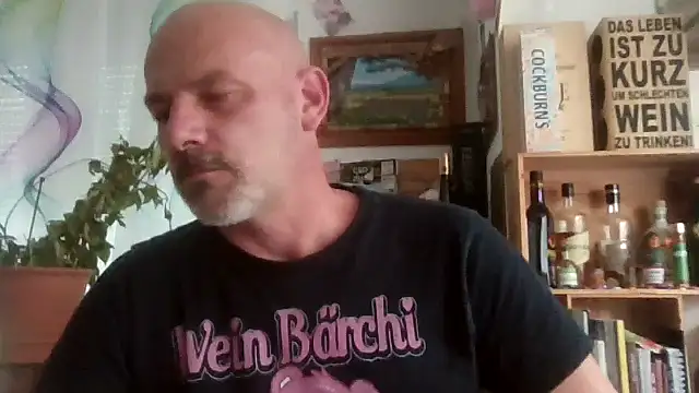 MathiasBW live cam on StripChat
