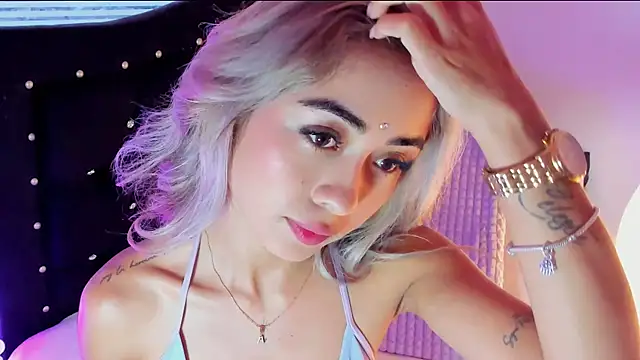 Annyy_Ricee28 webcam