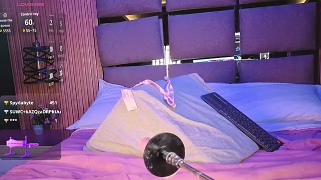 MiaTorres4 webcam