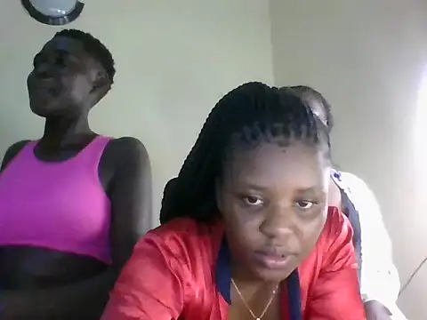 cutelady1 webcam