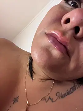 EmyiLuxe webcam