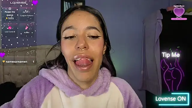 stephania_t webcam