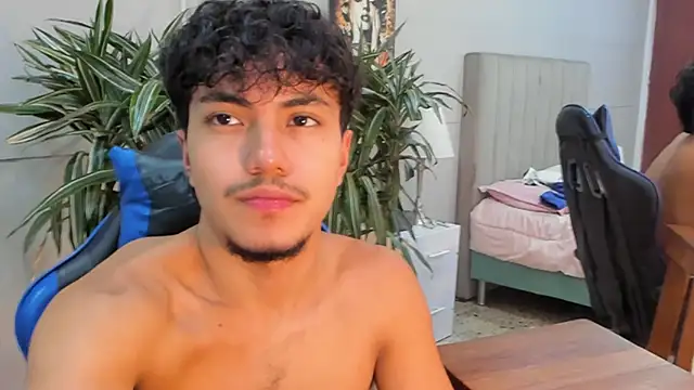 kai_storn webcam