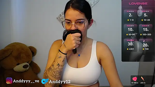 Anddyy__ webcam