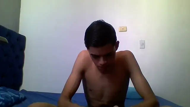 Latinos_2001 webcam