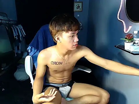 naughtyboyloy_0 webcam