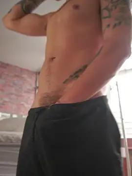 AlphaMasterXxx webcam