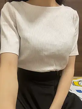 Watch yayoi_jp live on EroticFlix - High definition streams