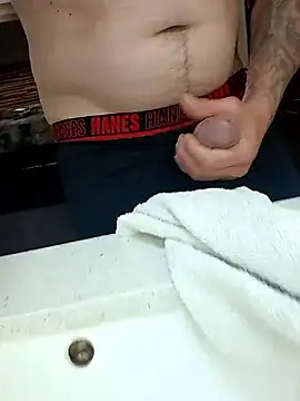 ThickaThuckDick07 webcam