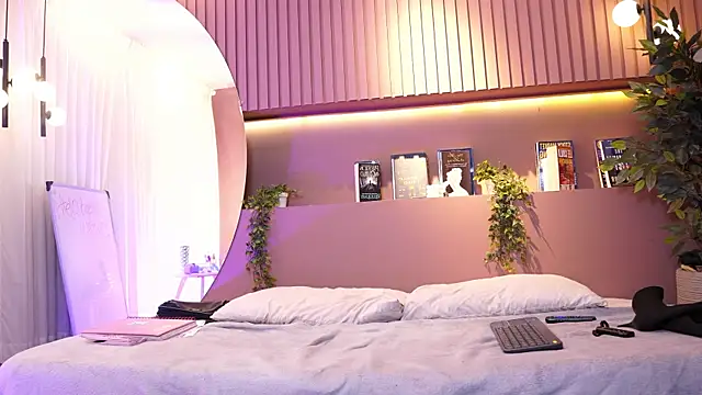 Luxa_Velvet webcam