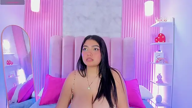 ArianaRougee webcam