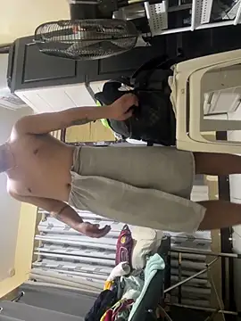 urhardfuckerasiandaddy (M young) - 😭🙏PLEASE HELP ME TO REACH MY GOAL🙏🥹