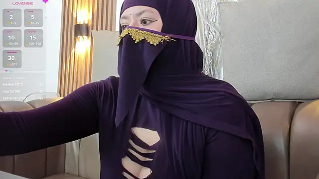 yasmin_dina (F young) - Show ass in thread slowly