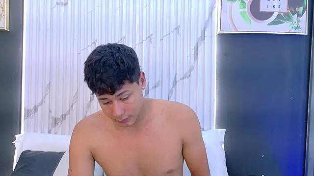rayden_boy (M twink) - let me feel your cock inside me