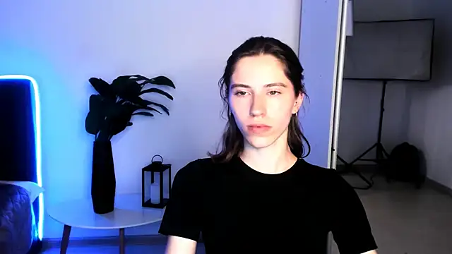 Flora_54 webcam