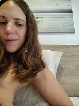 Watch lauflor live on EroticFlix - High definition streams