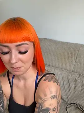 Watch ScarletVixenLive live on EroticFlix - High definition streams