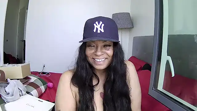 Watch MSweetLindaParks live on EroticFlix - High definition streams