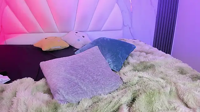 AliiceWonderland_ webcam