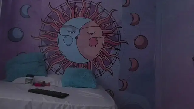 luna_hoott webcam