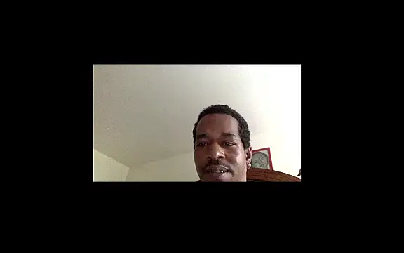 papoupinthishit webcam