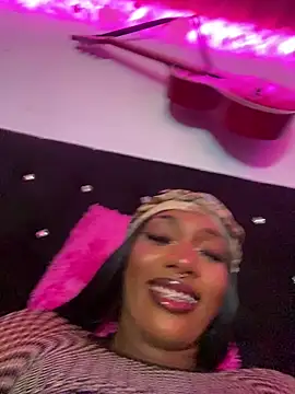 TIFFANYYSTAR webcam
