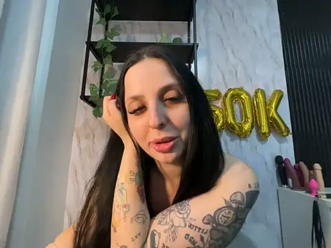 yumi-hot webcam