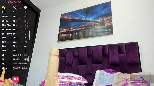 Alicia_Whitee webcam